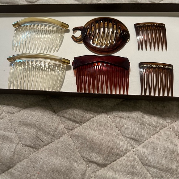 Vintage Hair Comb Bundle - Picture 1 of 5